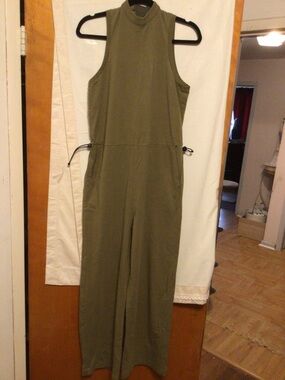 G- Star Raw 100%. cotton jumpsuit with cut out at the back  SZ.S